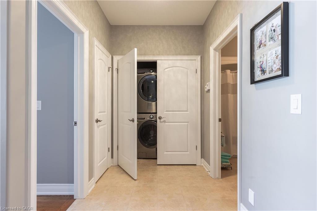 19 Crimson Drive Property Photo 6