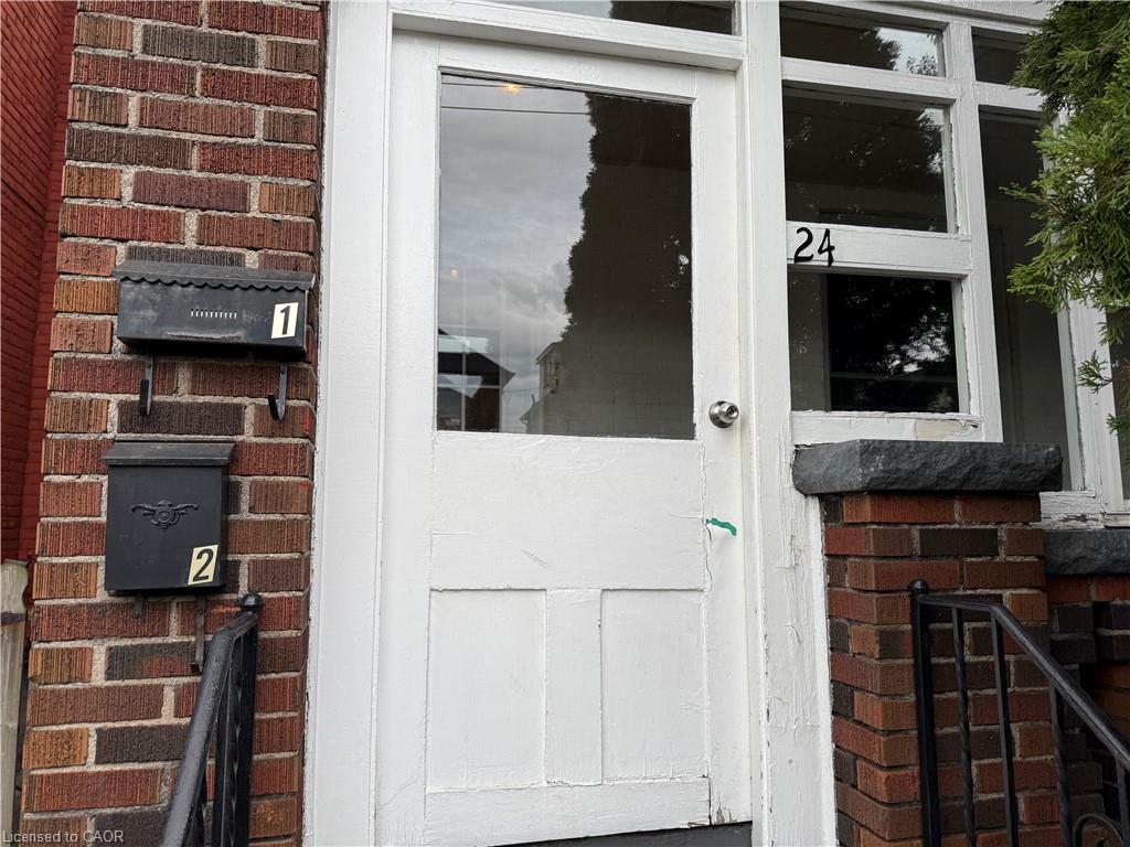 24 Somerset Avenue Property Photo 3