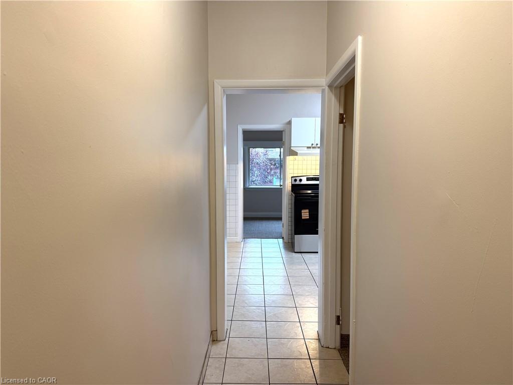 24 Somerset Avenue Property Photo 6