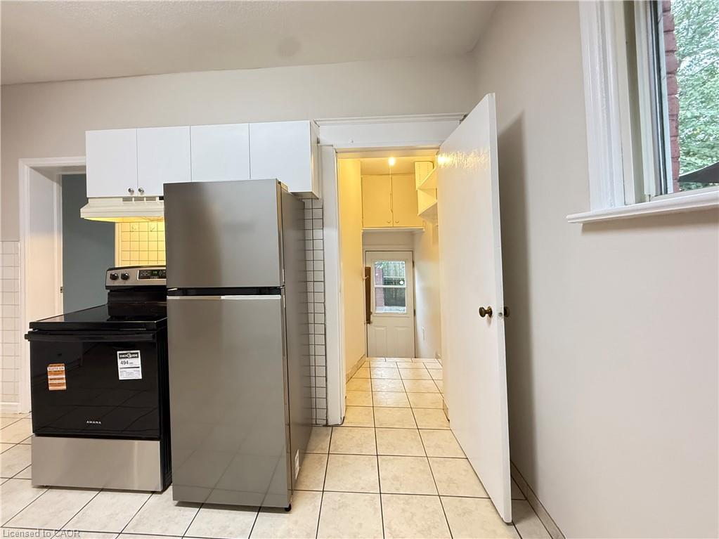 24 Somerset Avenue Property Photo 11