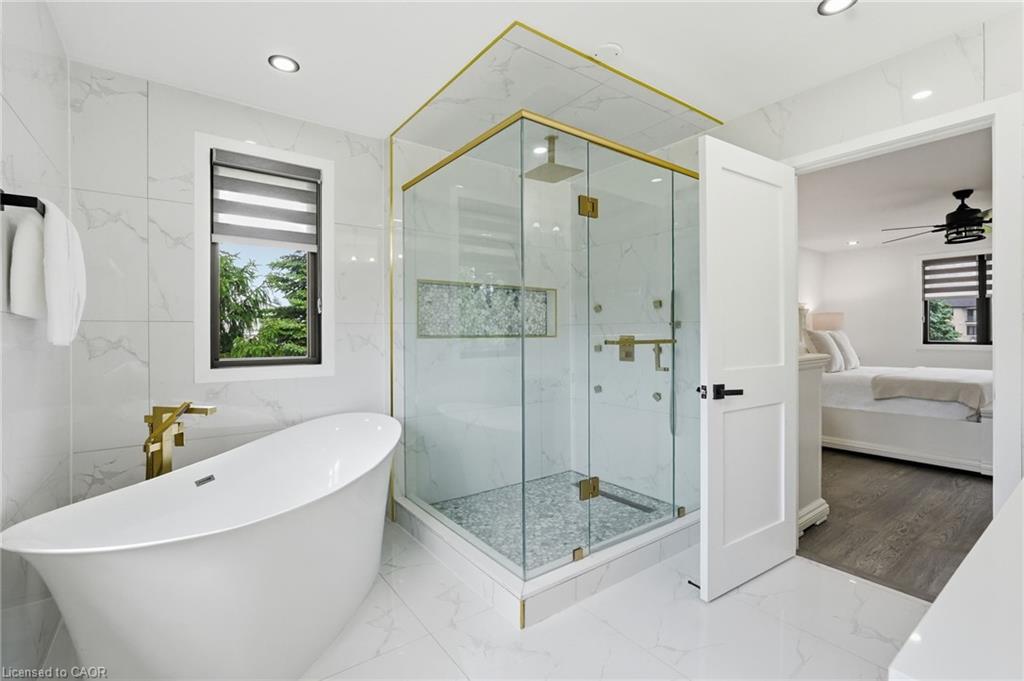 2 Currie Drive Property Photo 22