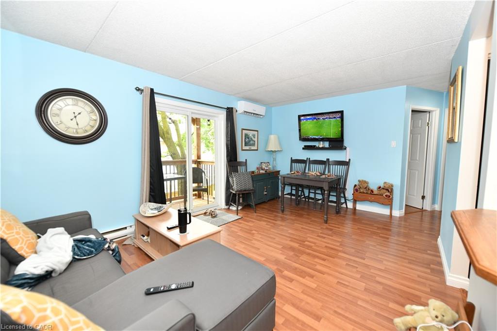206-266 Overlea Drive Property Photo 3