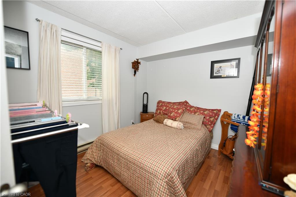 206-266 Overlea Drive Property Photo 8