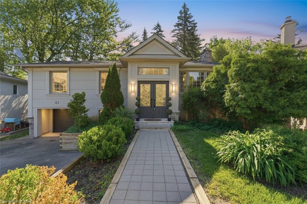 61 Lawnwood Court Property Photo 1