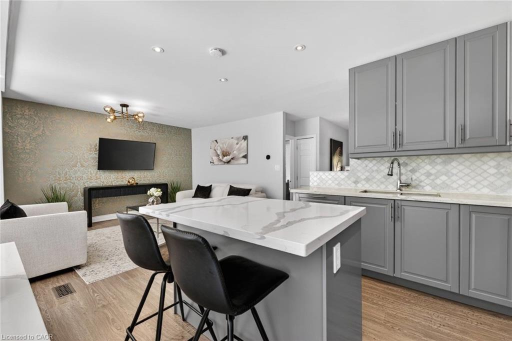 61 Lawnwood Court Property Photo 14
