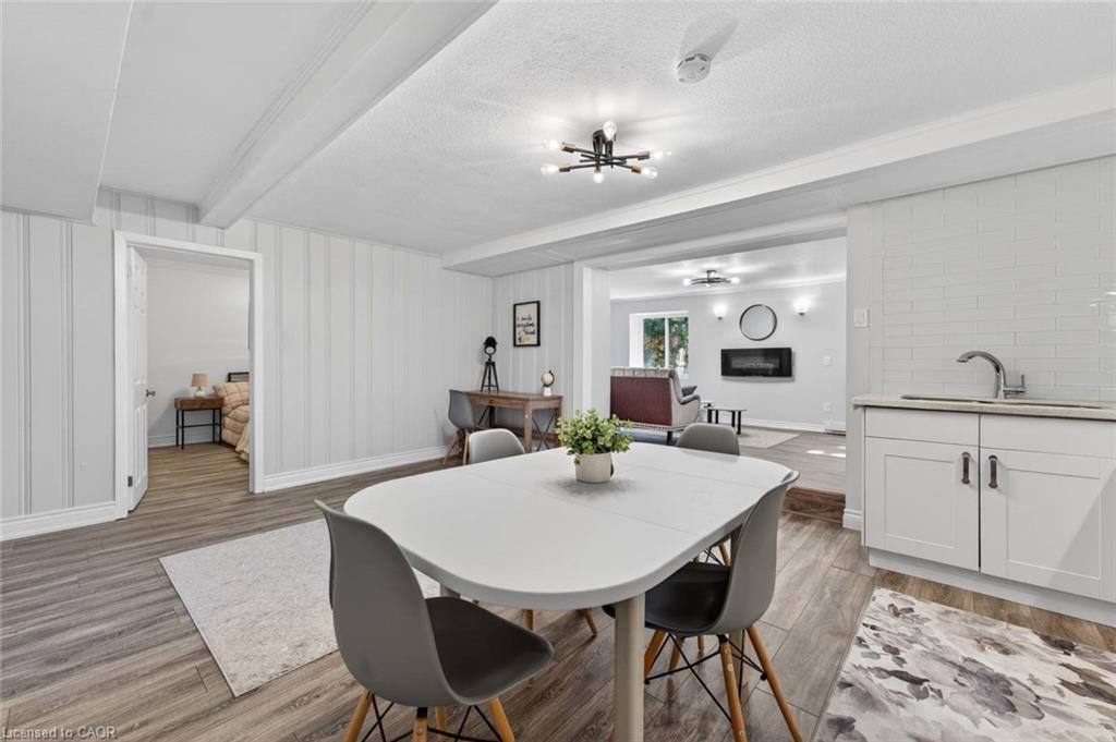 61 Lawnwood Court Property Photo 31