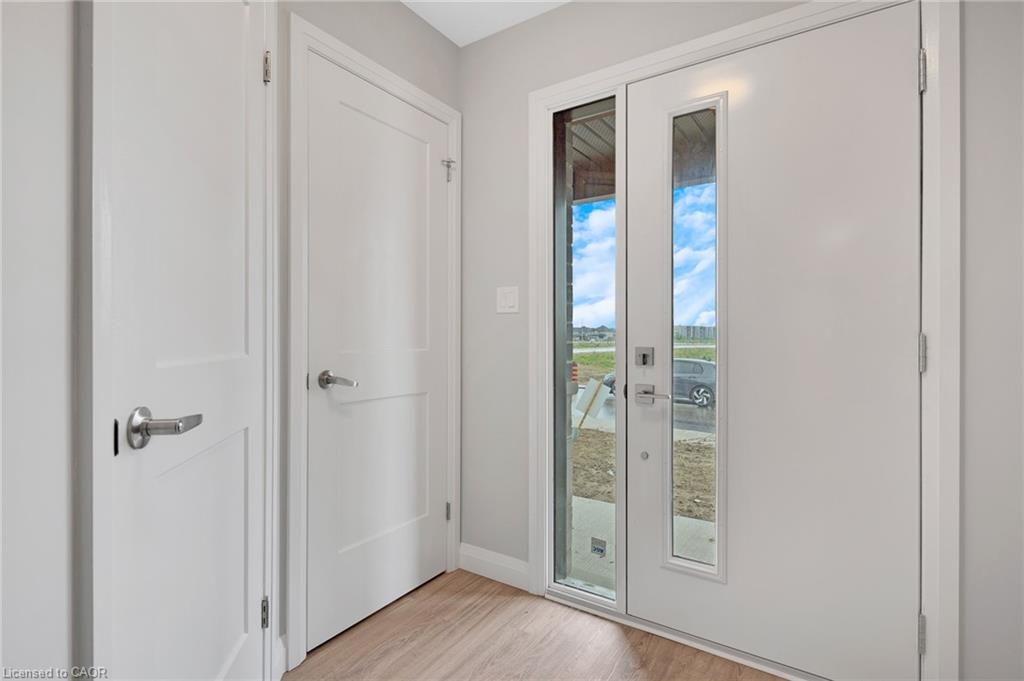 43-520 Orr Street Property Photo 2