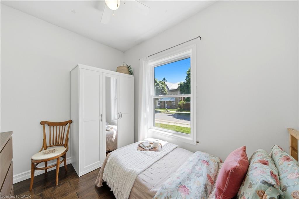 112 Sydenham Street Property Photo 22