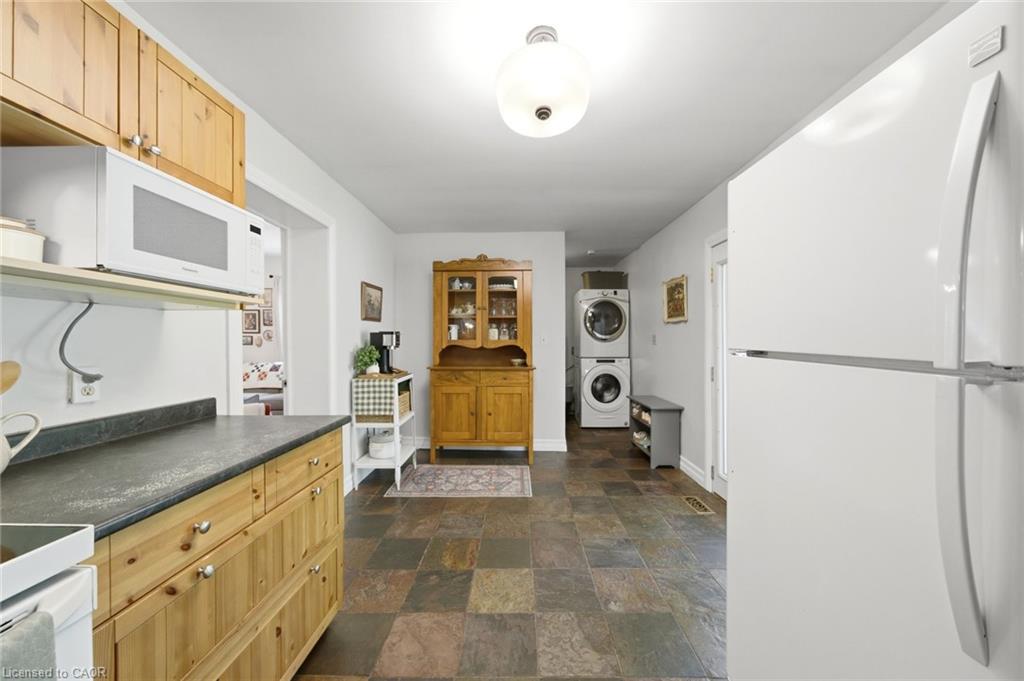 112 Sydenham Street Property Photo 34