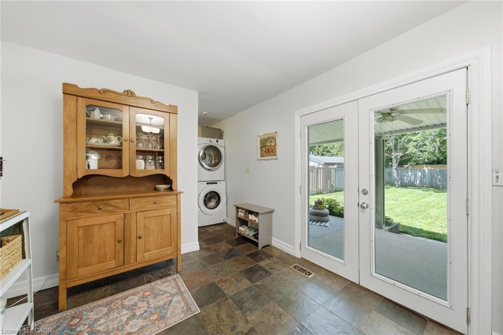 112 Sydenham Street Property Photo 35