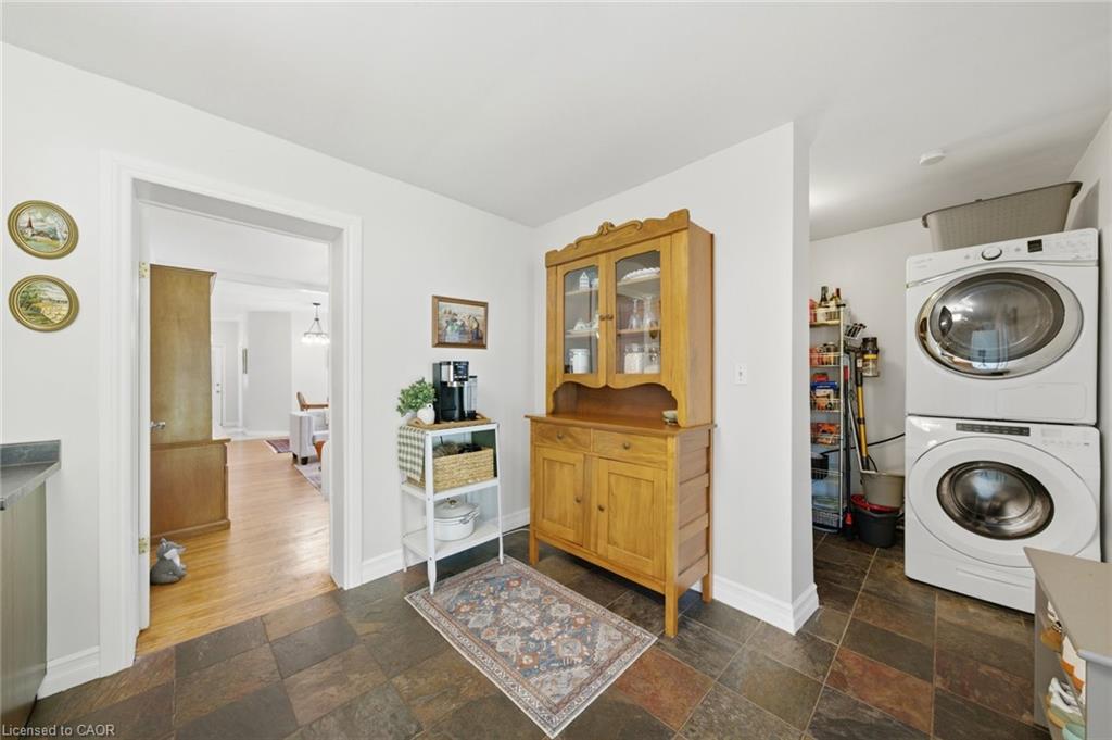 112 Sydenham Street Property Photo 36