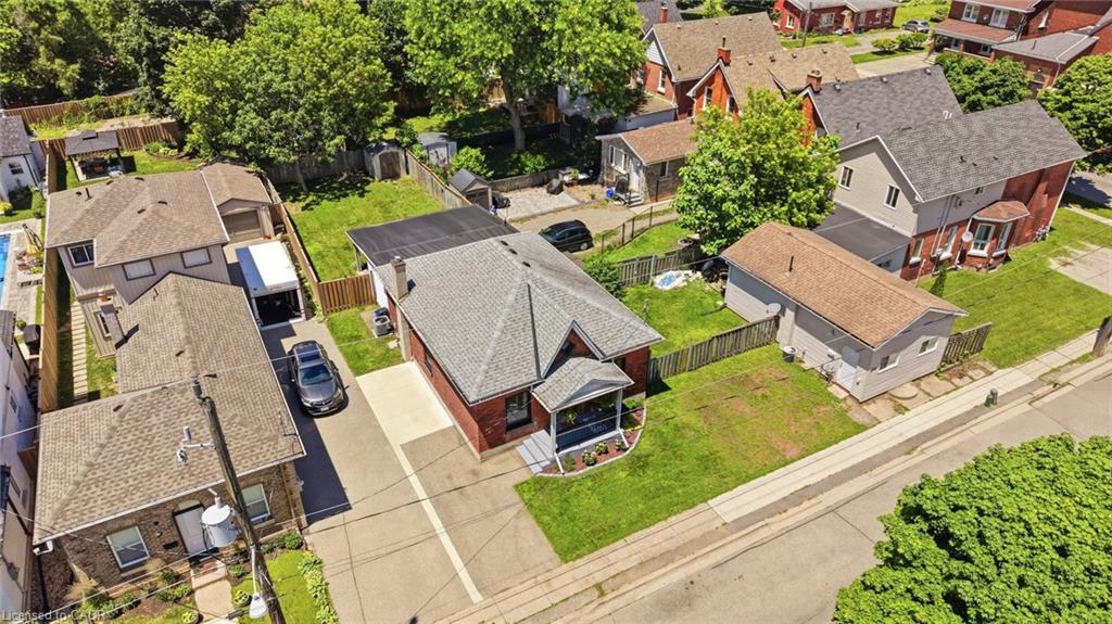 112 Sydenham Street Property Photo 45