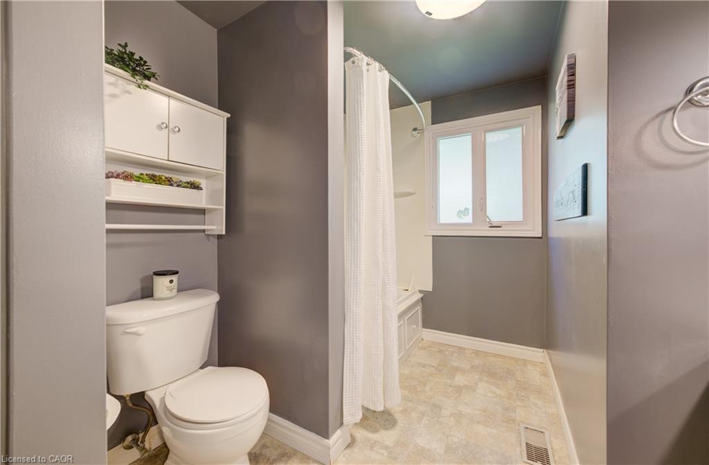 398 Boyne Avenue Property Photo 28