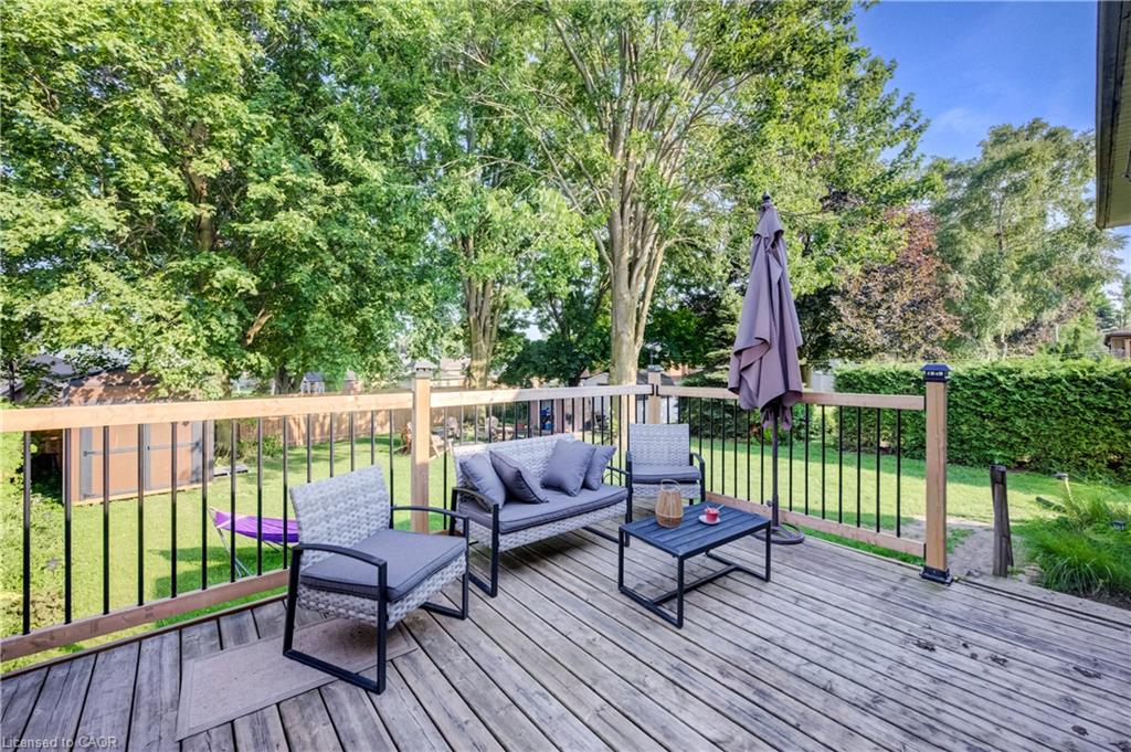 398 Boyne Avenue Property Photo 33