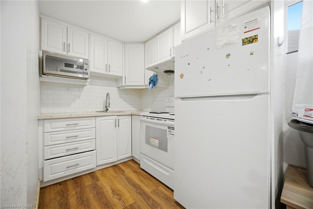 127 Monarch Woods Drive Property Photo 40