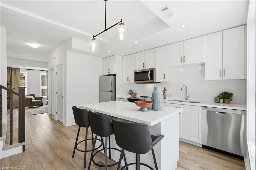 173 Burke Street Property Photo 8