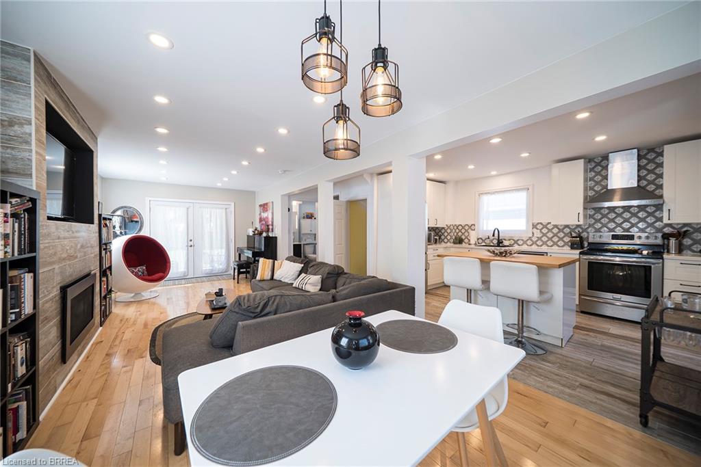 32 Elmwood Avenue Property Photo 12