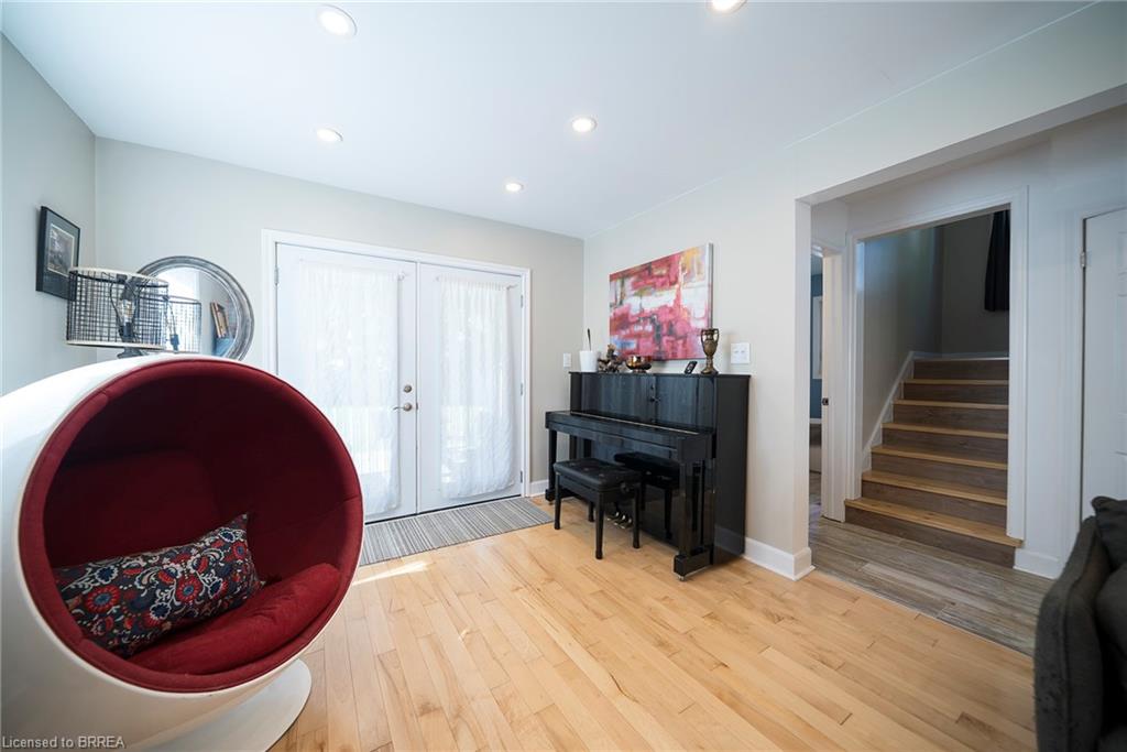 32 Elmwood Avenue Property Photo 13