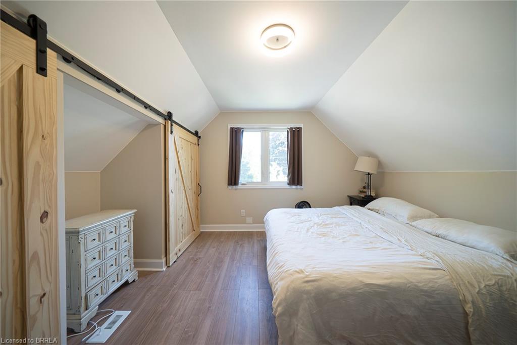 32 Elmwood Avenue Property Photo 17