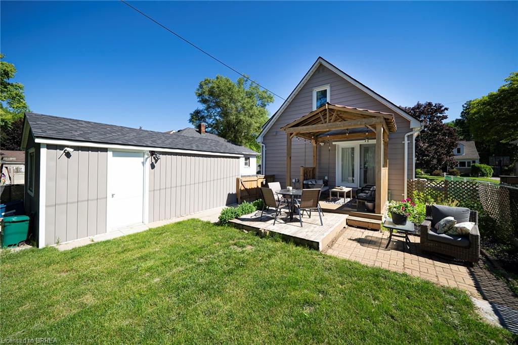 32 Elmwood Avenue Property Photo 27