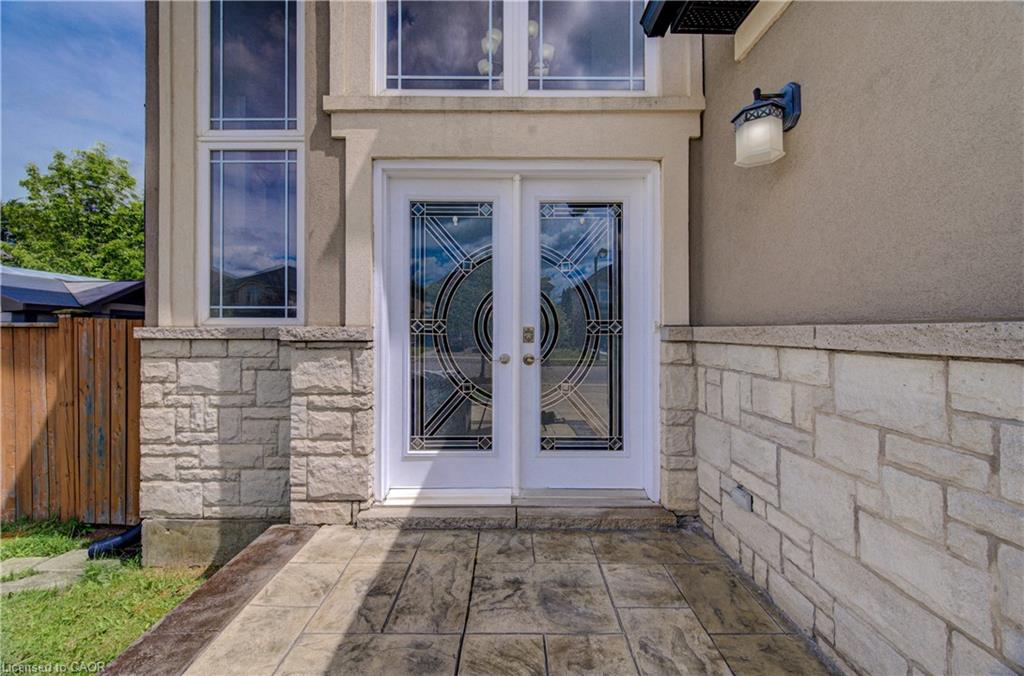37 Davinci Boulevard Property Photo 2