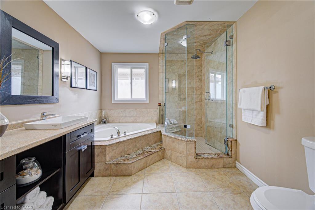 37 Davinci Boulevard Property Photo 24