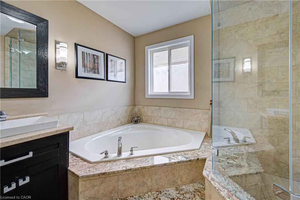 37 Davinci Boulevard Property Photo 25