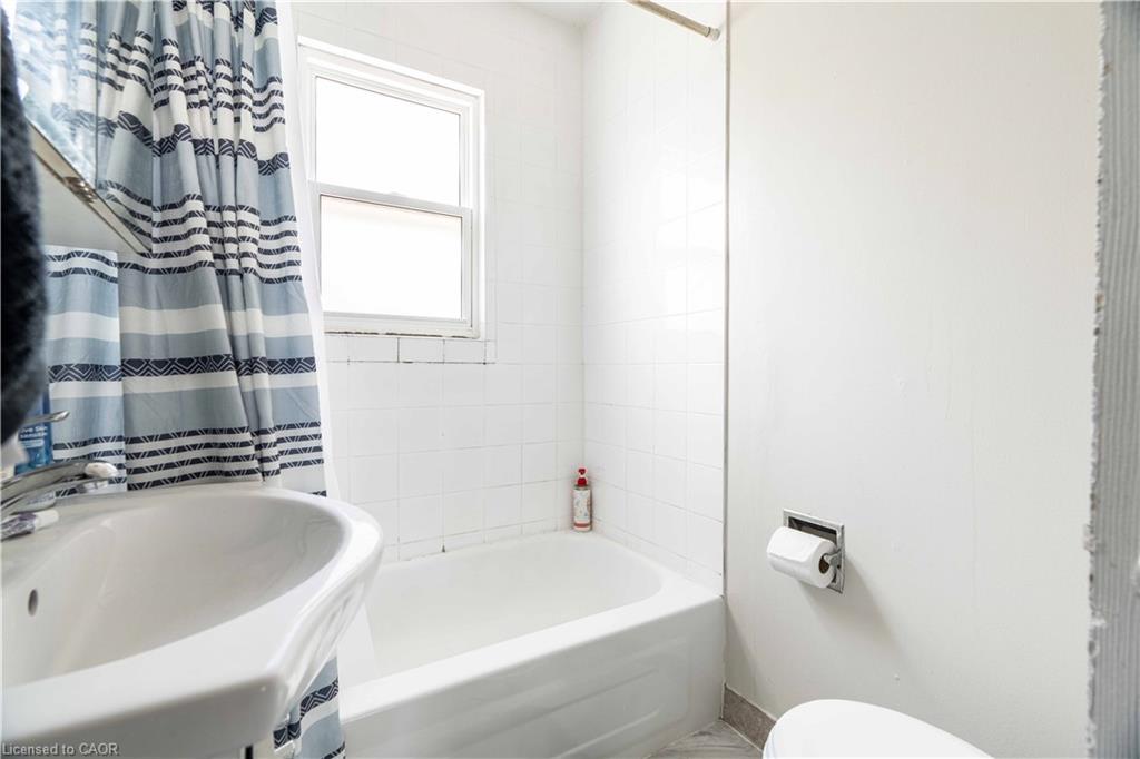 1519 Howland Avenue Property Photo 16