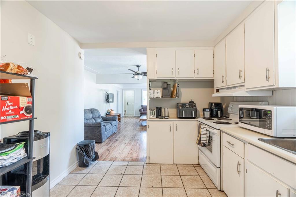 1519 Howland Avenue Property Photo 17