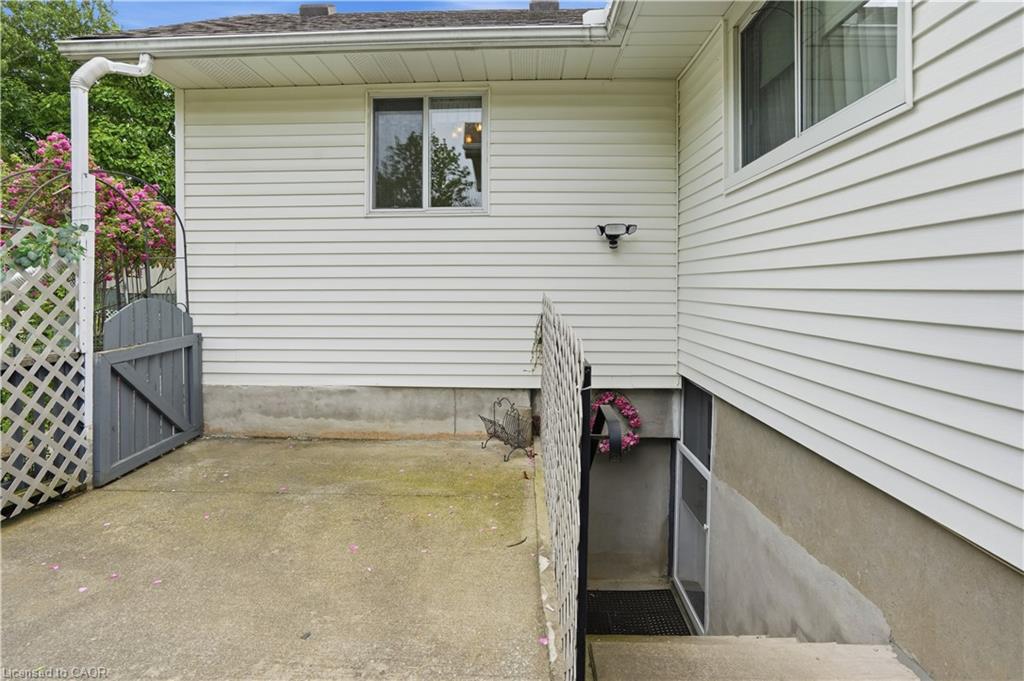 147 Village Road Property Photo 31