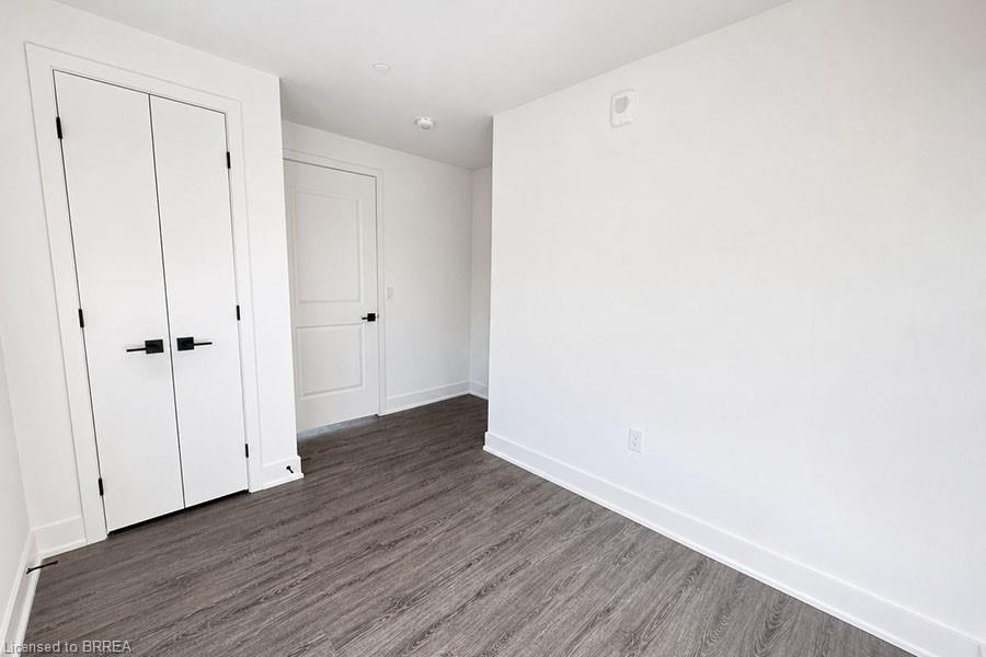 819-575 Conklin Road Property Photo 12