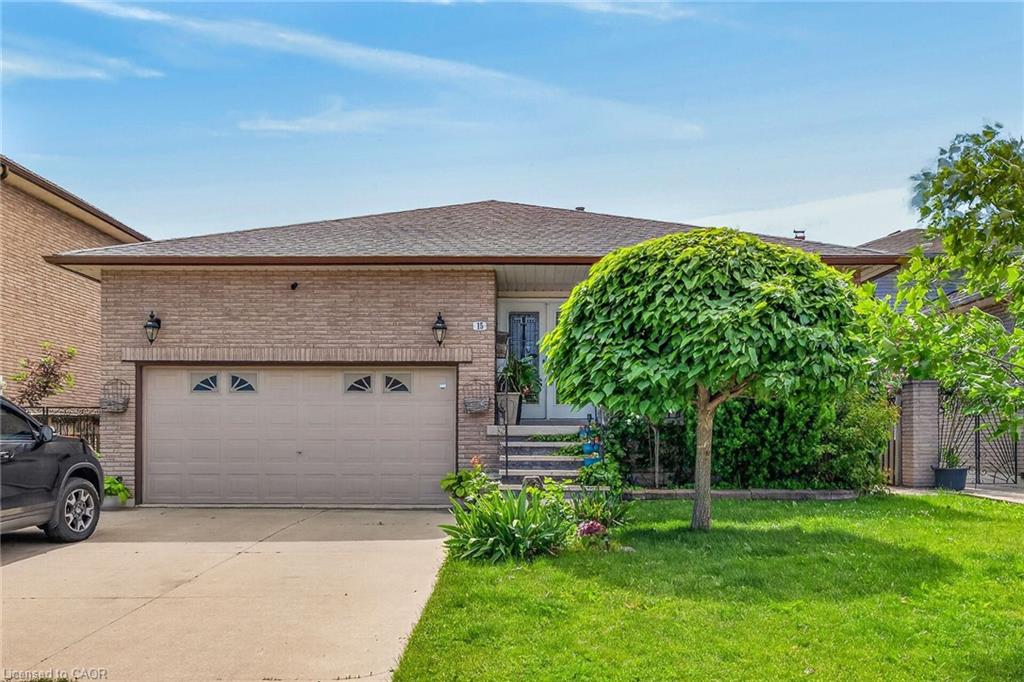 15 Ellen Avenue Property Photo 2