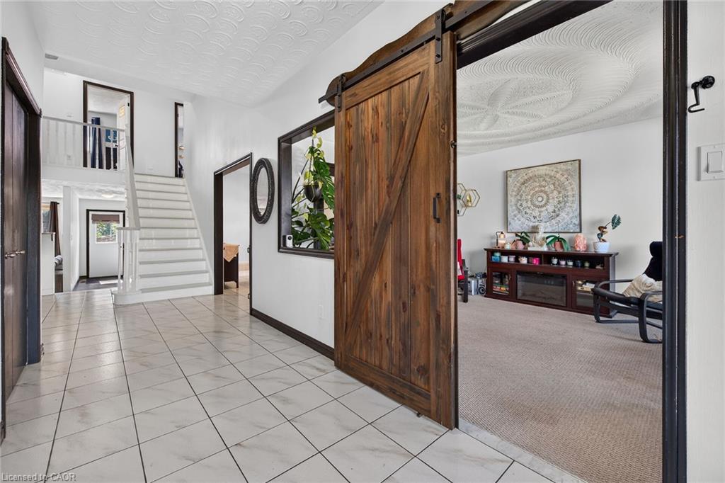 15 Ellen Avenue Property Photo 6