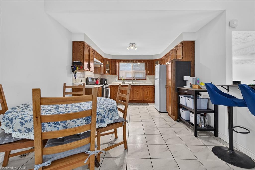 15 Ellen Avenue Property Photo 23