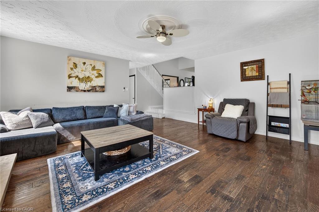 15 Ellen Avenue Property Photo 27