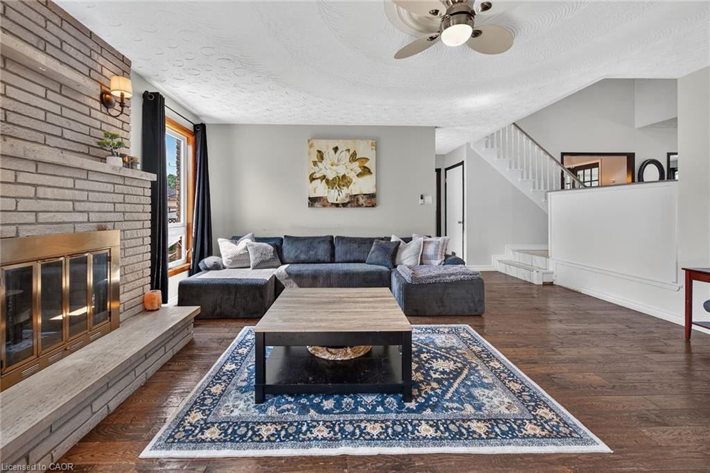 15 Ellen Avenue Property Photo 28