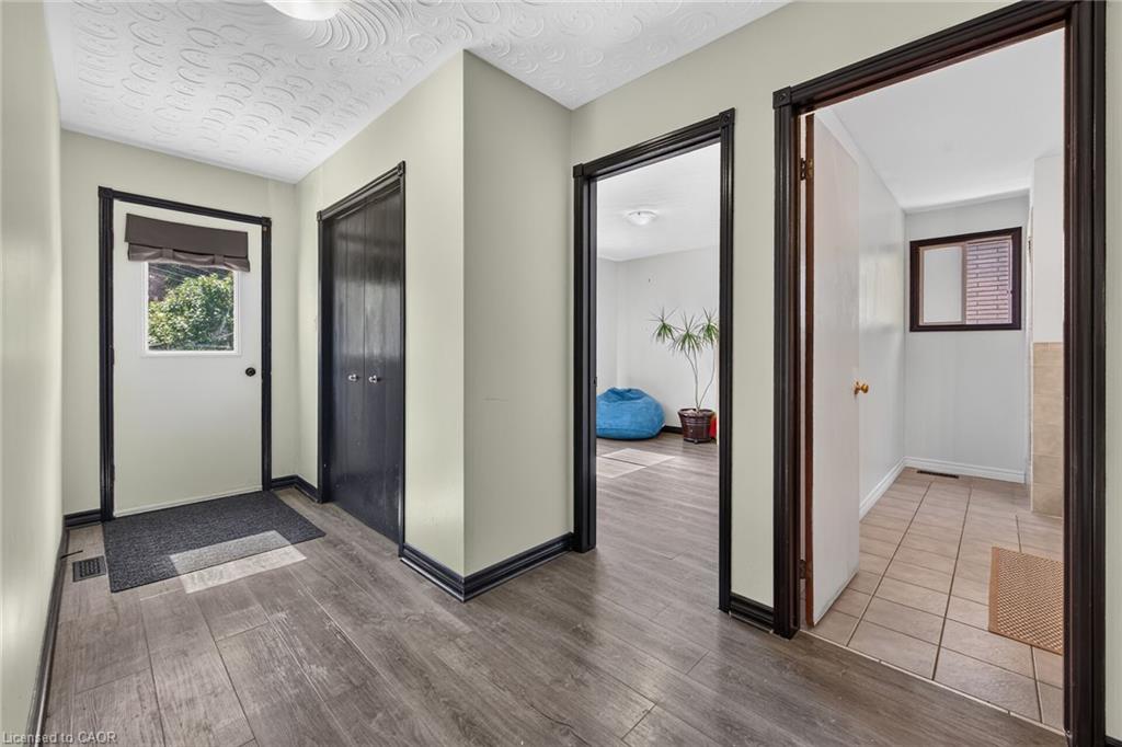 15 Ellen Avenue Property Photo 30