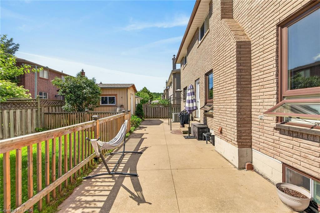 15 Ellen Avenue Property Photo 44