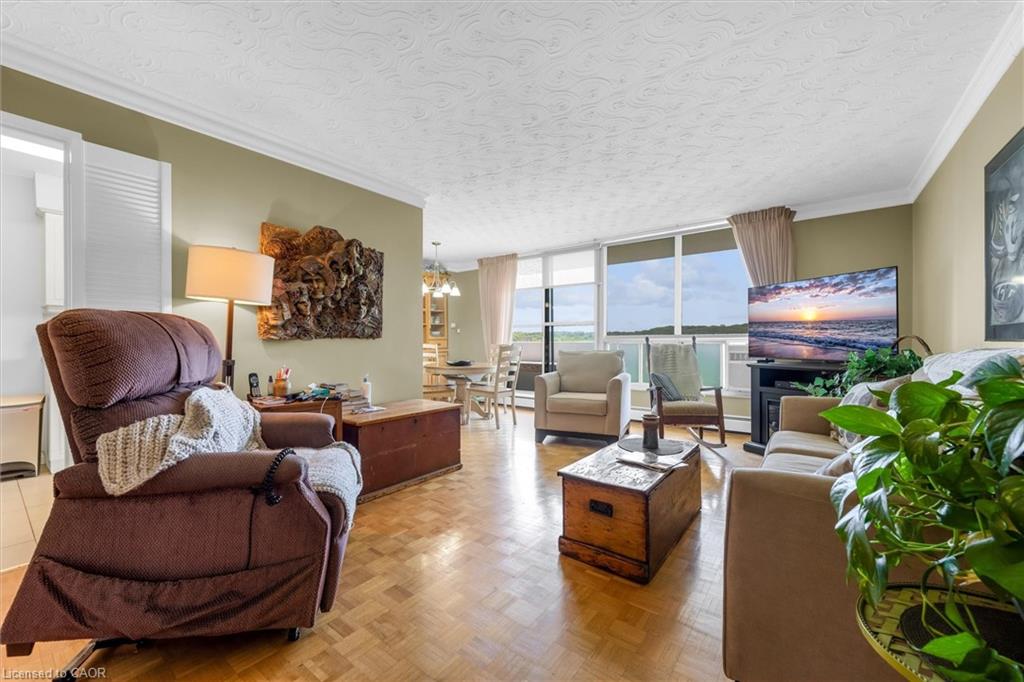1007-35 Towering Heights Boulevard Property Photo 4