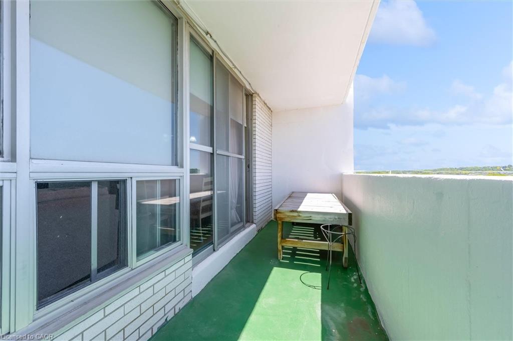 1007-35 Towering Heights Boulevard Property Photo 14