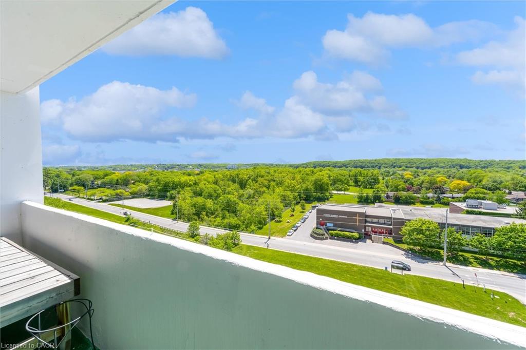1007-35 Towering Heights Boulevard Property Photo 15