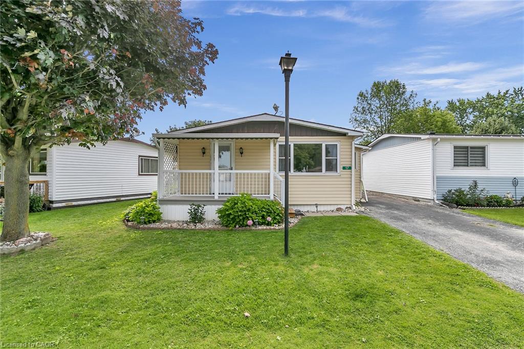 17 Fairview Crescent Property Photo 1