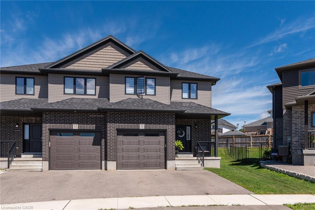 51 Crab Apple Court Property Photo 4
