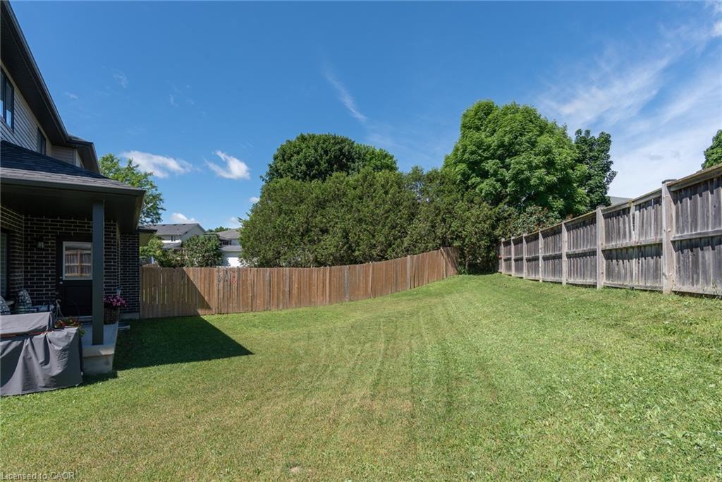 51 Crab Apple Court Property Photo 7