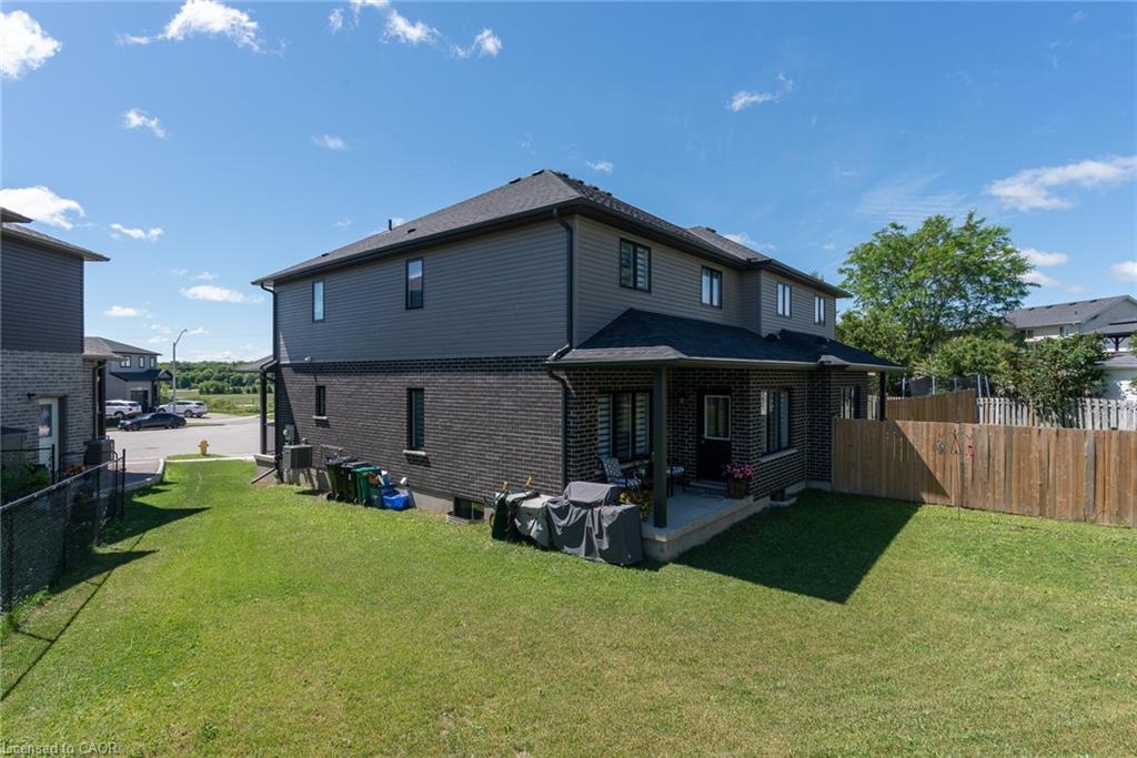 51 Crab Apple Court Property Photo 8
