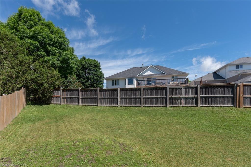 51 Crab Apple Court Property Photo 12