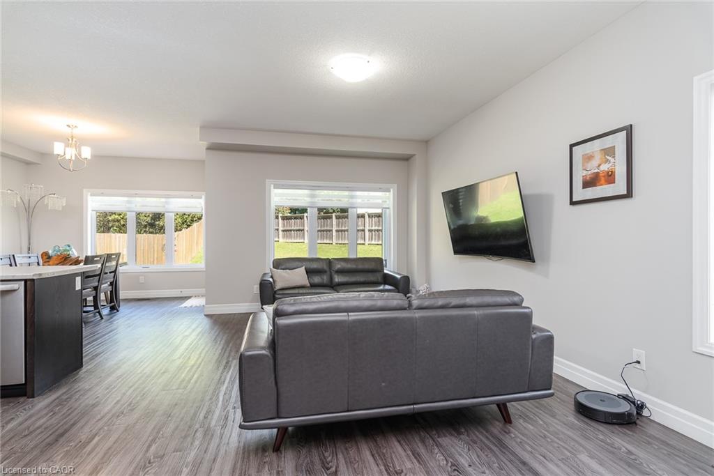 51 Crab Apple Court Property Photo 18