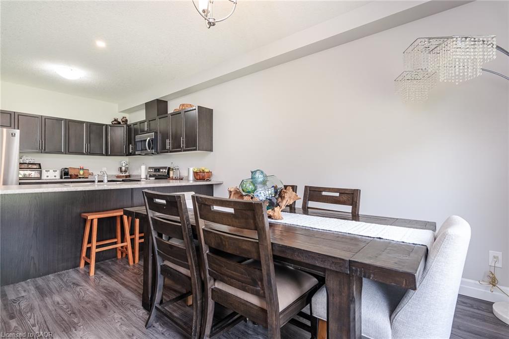 51 Crab Apple Court Property Photo 33