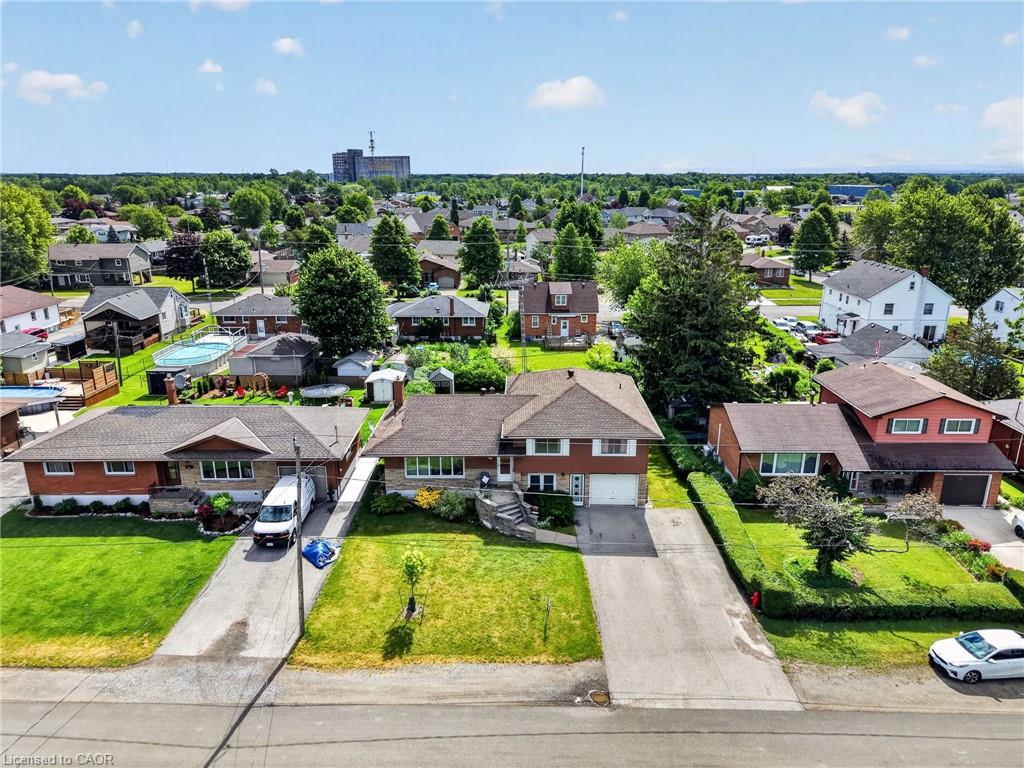 300 Knoll Street Property Photo 44