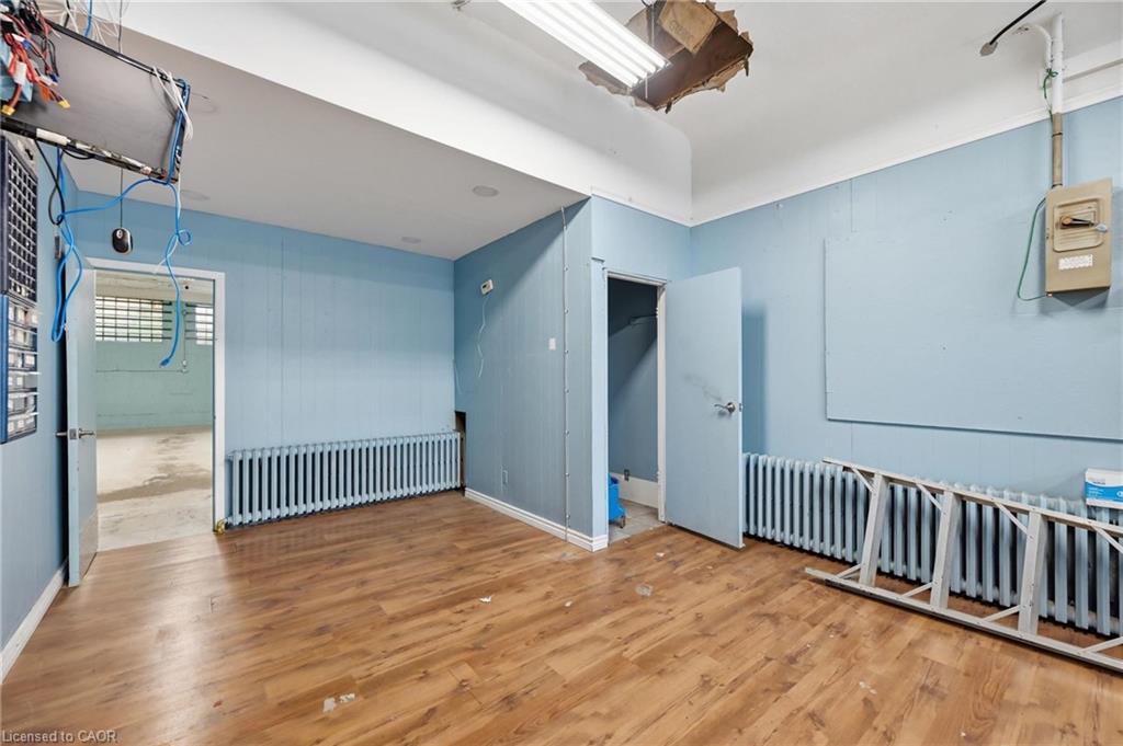 259 Cannon Street E Property Photo 7